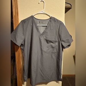 Figs one pocket scrub top